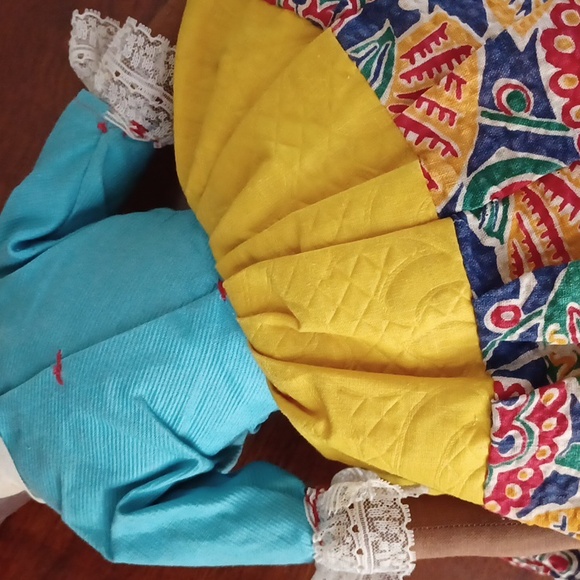 VINTAGE South American Doll - 1960 - Picture 7 of 15